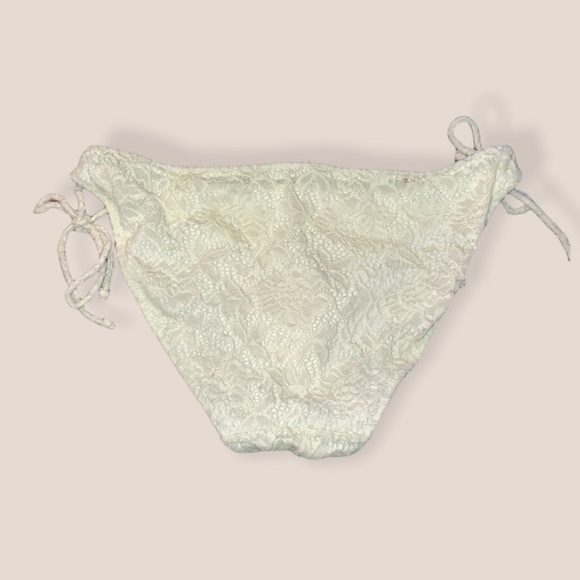 Victoria’s Secret Bikini bottoms Light lime color Size Med Tie Beach - Picture 4 of 6